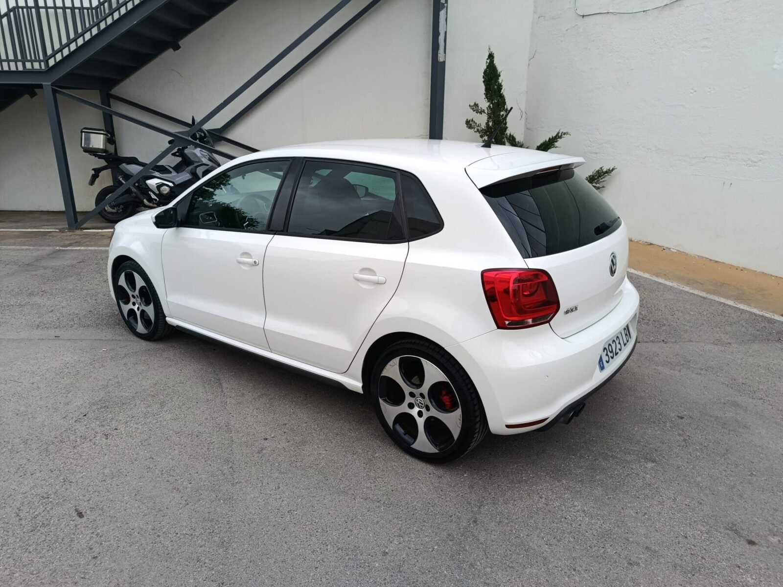 VOLKSWAGEN POLO 1.4 TSI DSG GTI