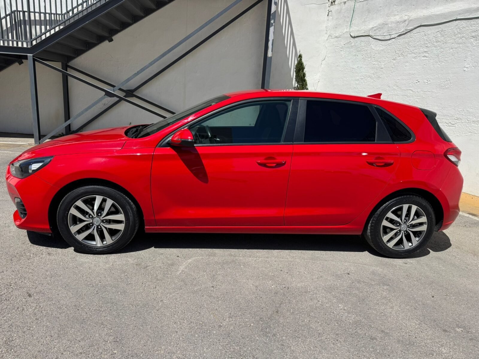 HYUNDAI Tecno