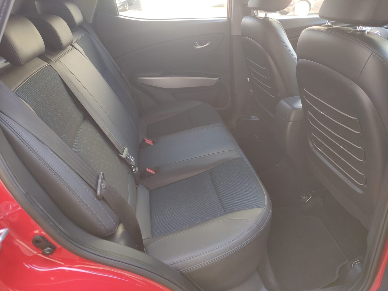 SSANGYONG TIVOLI G16 LIMITED 4X2