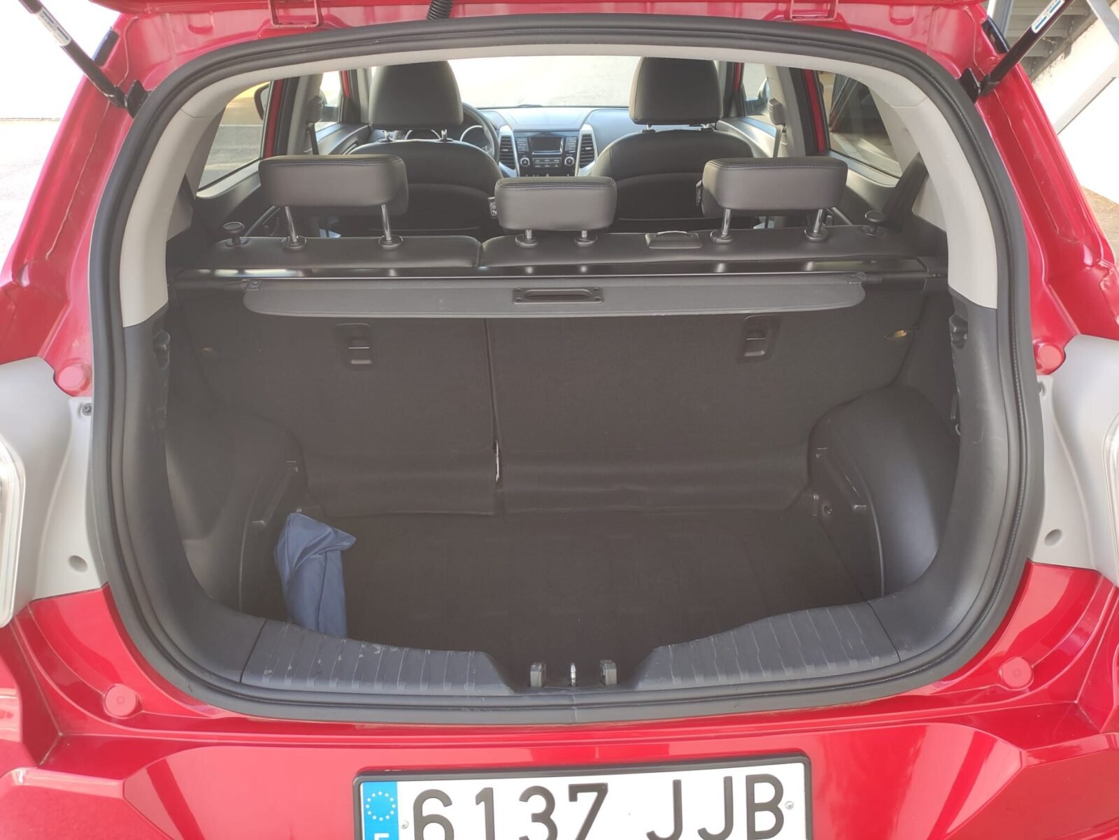 SSANGYONG TIVOLI G16 LIMITED 4X2