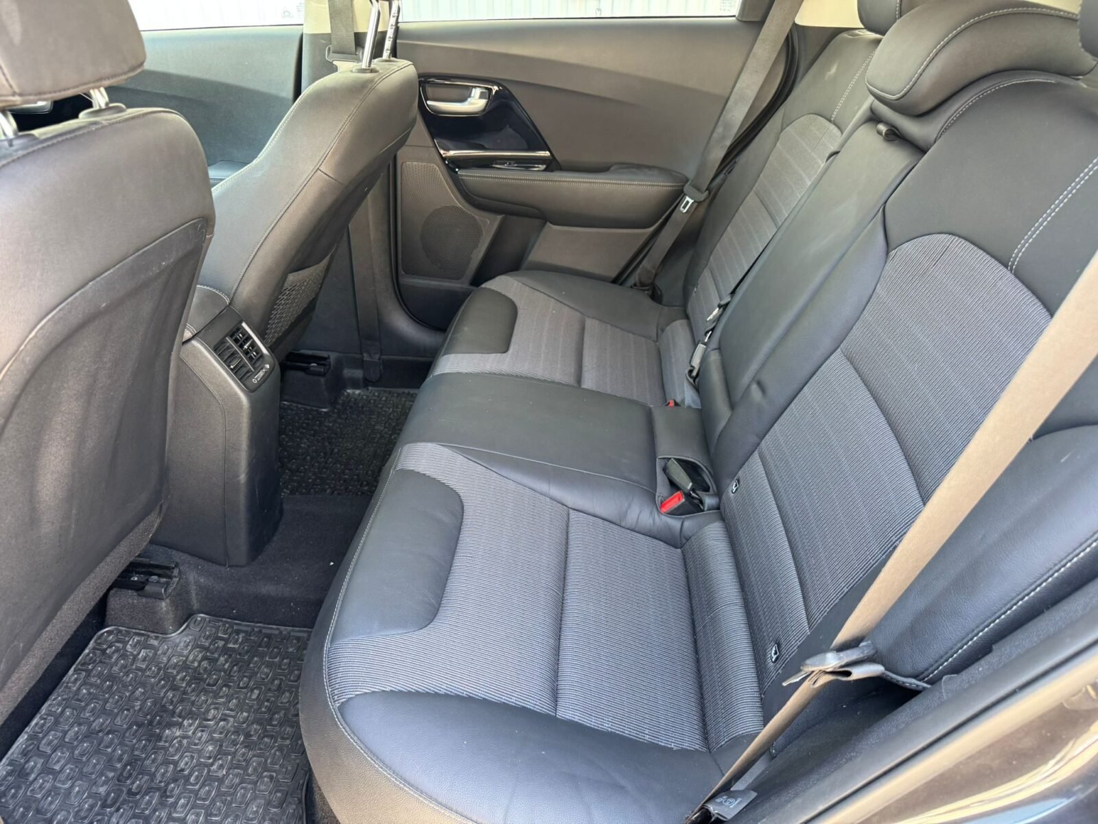 KIA Niro 1.6 GDI HEV Drive