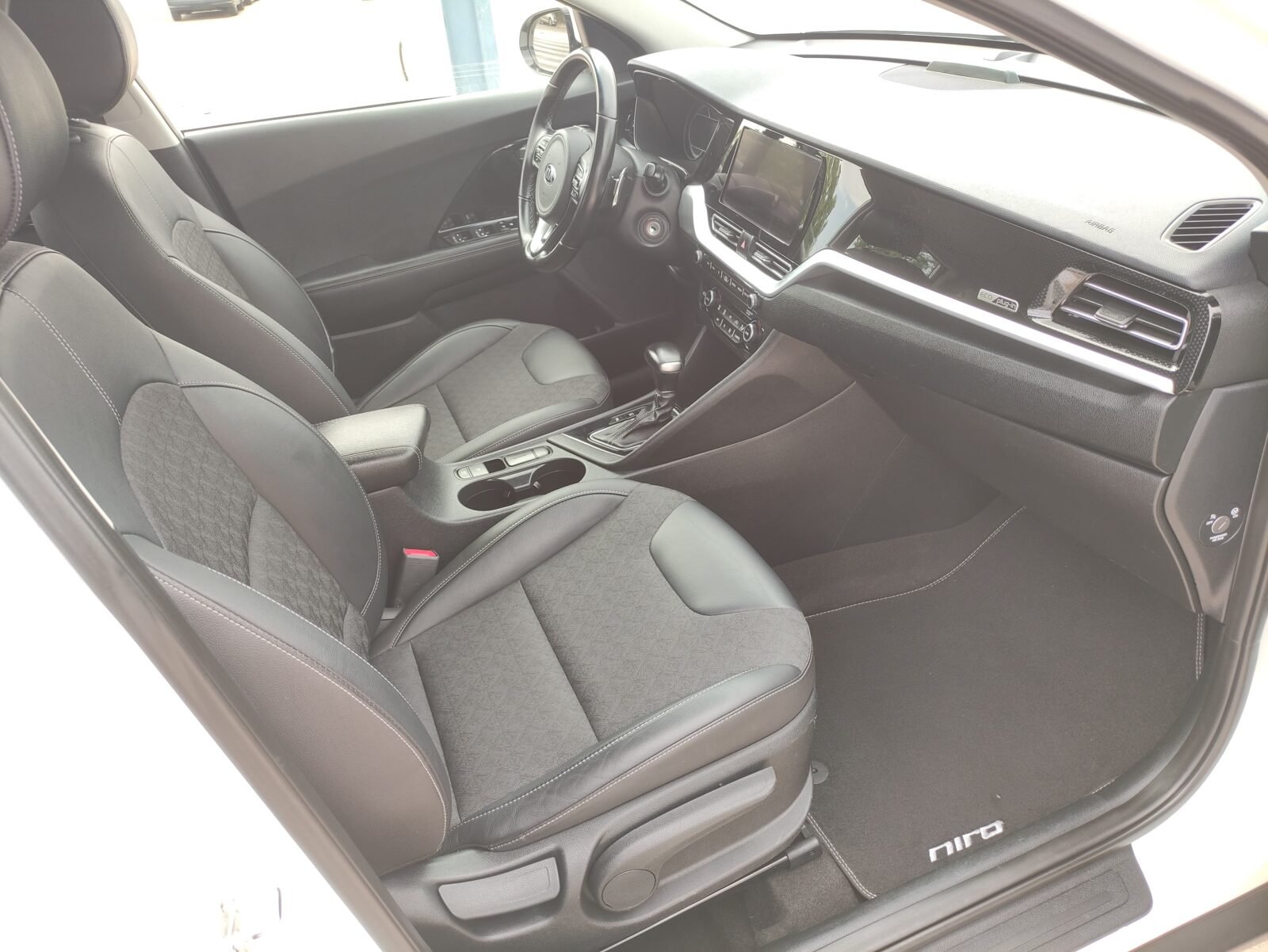 KIA Niro 1.6 GDI PHEV Drive