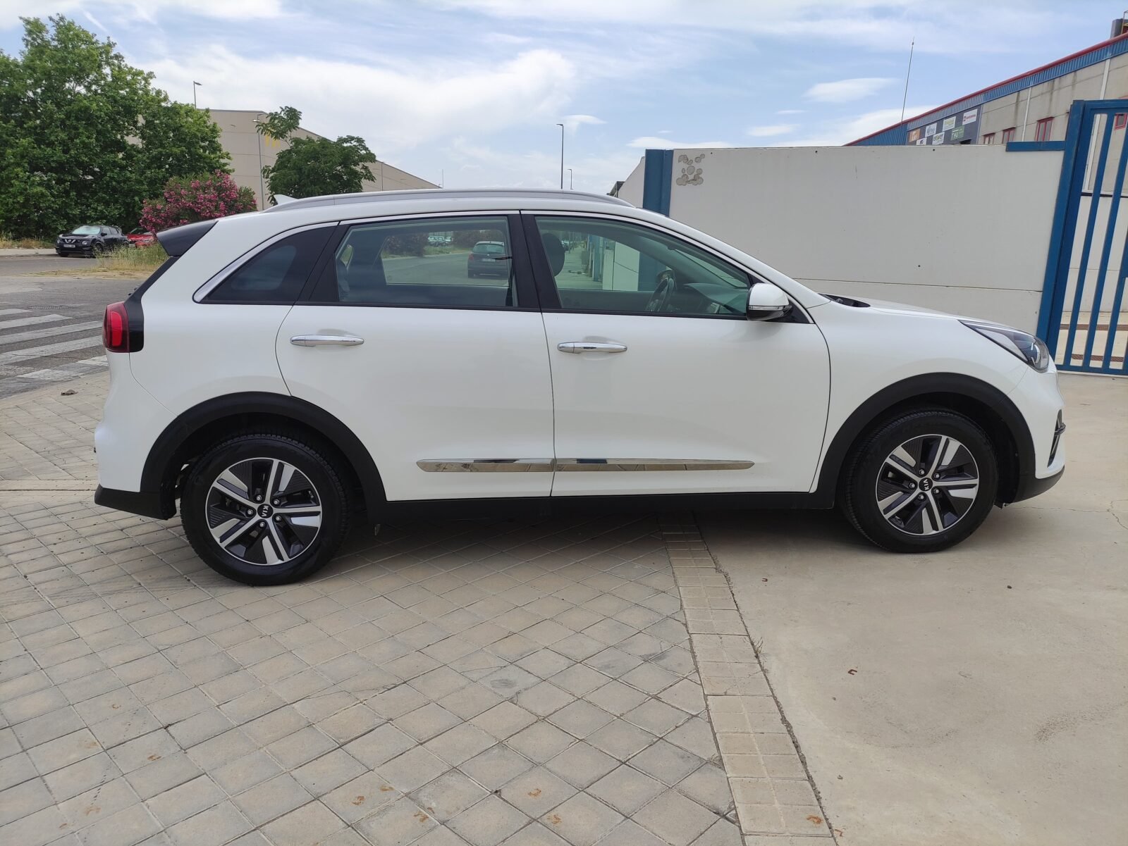 KIA Niro 1.6 GDI PHEV Drive