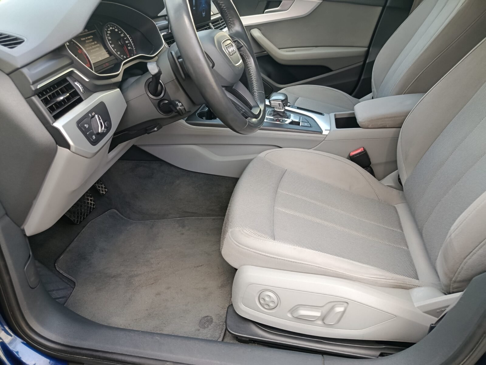 AUDI A4 2.0 TDI 90kw122cv Advanced edition