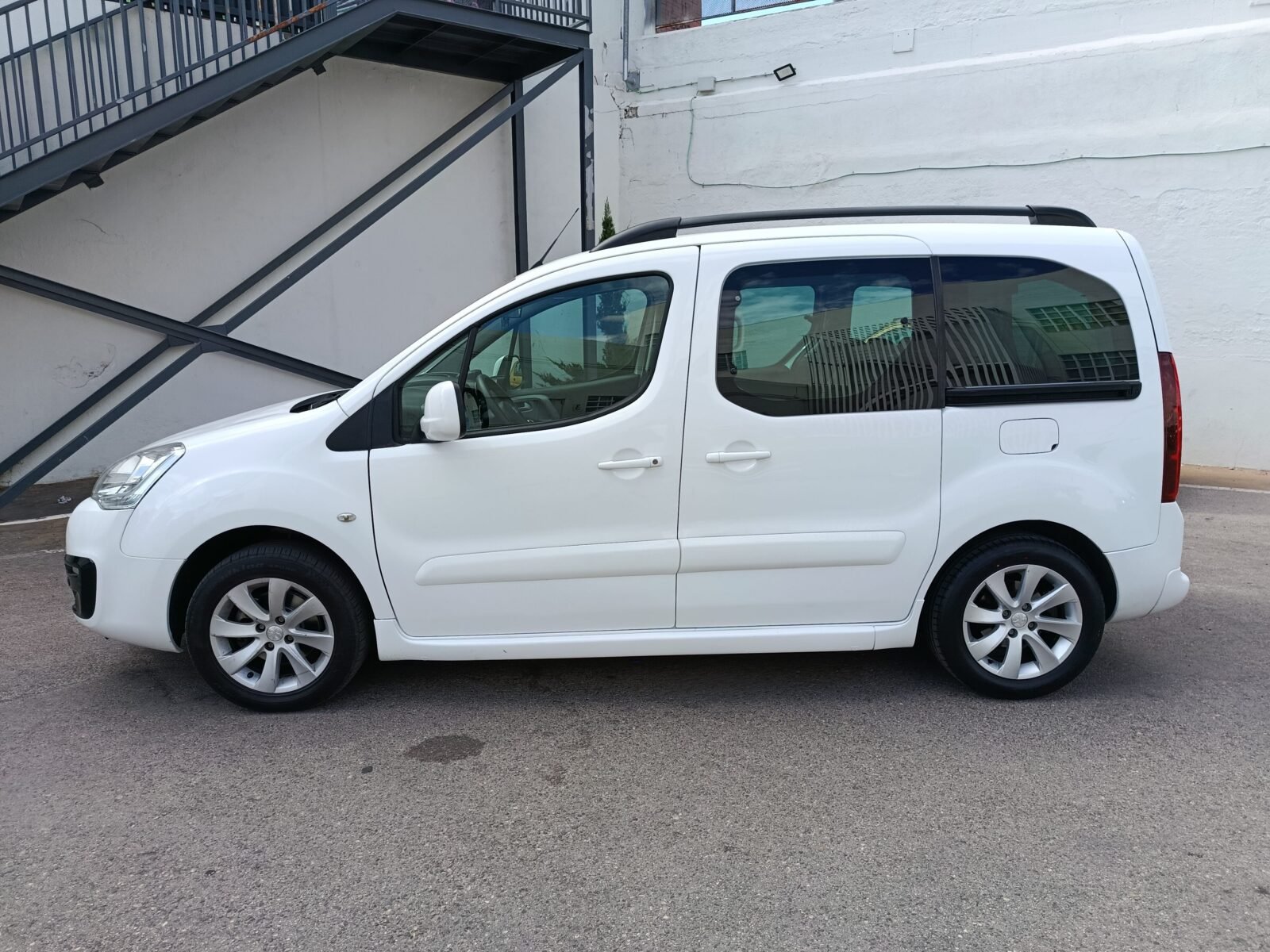PEUGEOT partner tepee 1.6 bluehdi