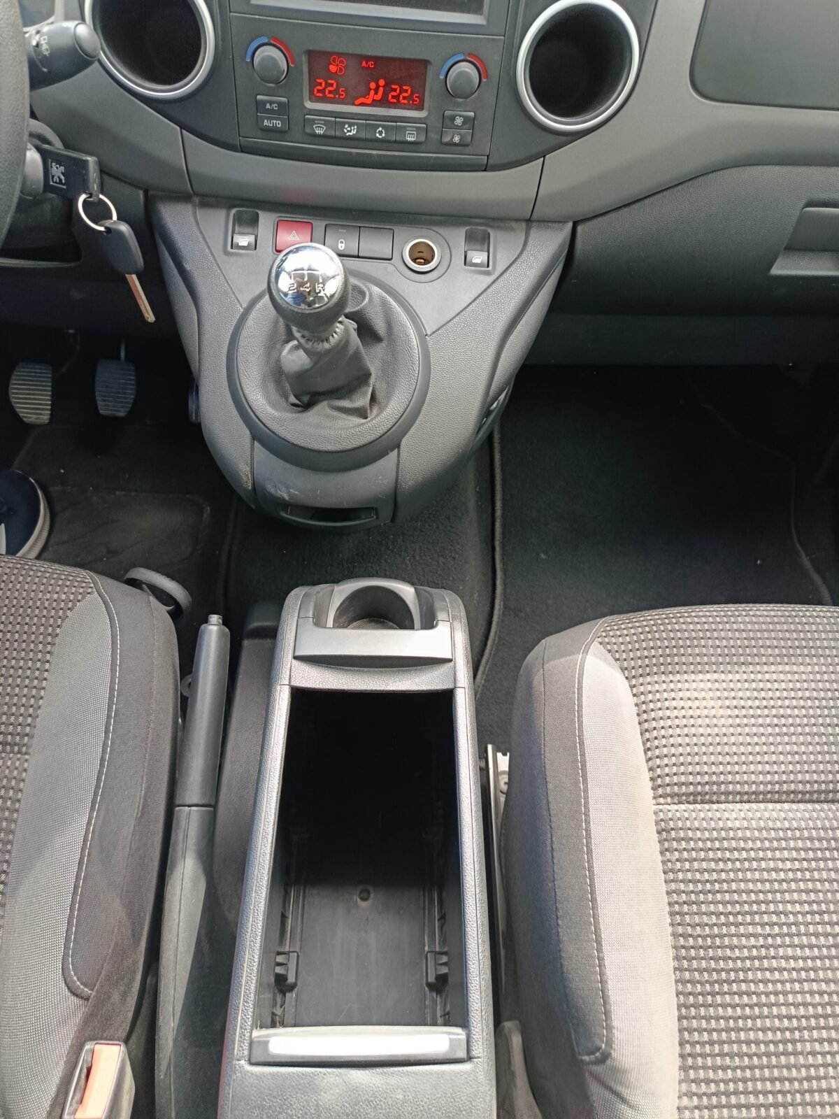 PEUGEOT partner tepee 1.6 bluehdi