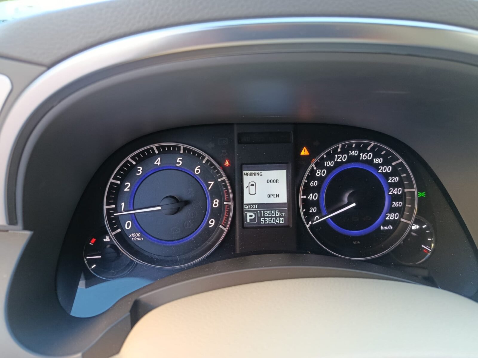 INFINITI QX70 PREMIUM