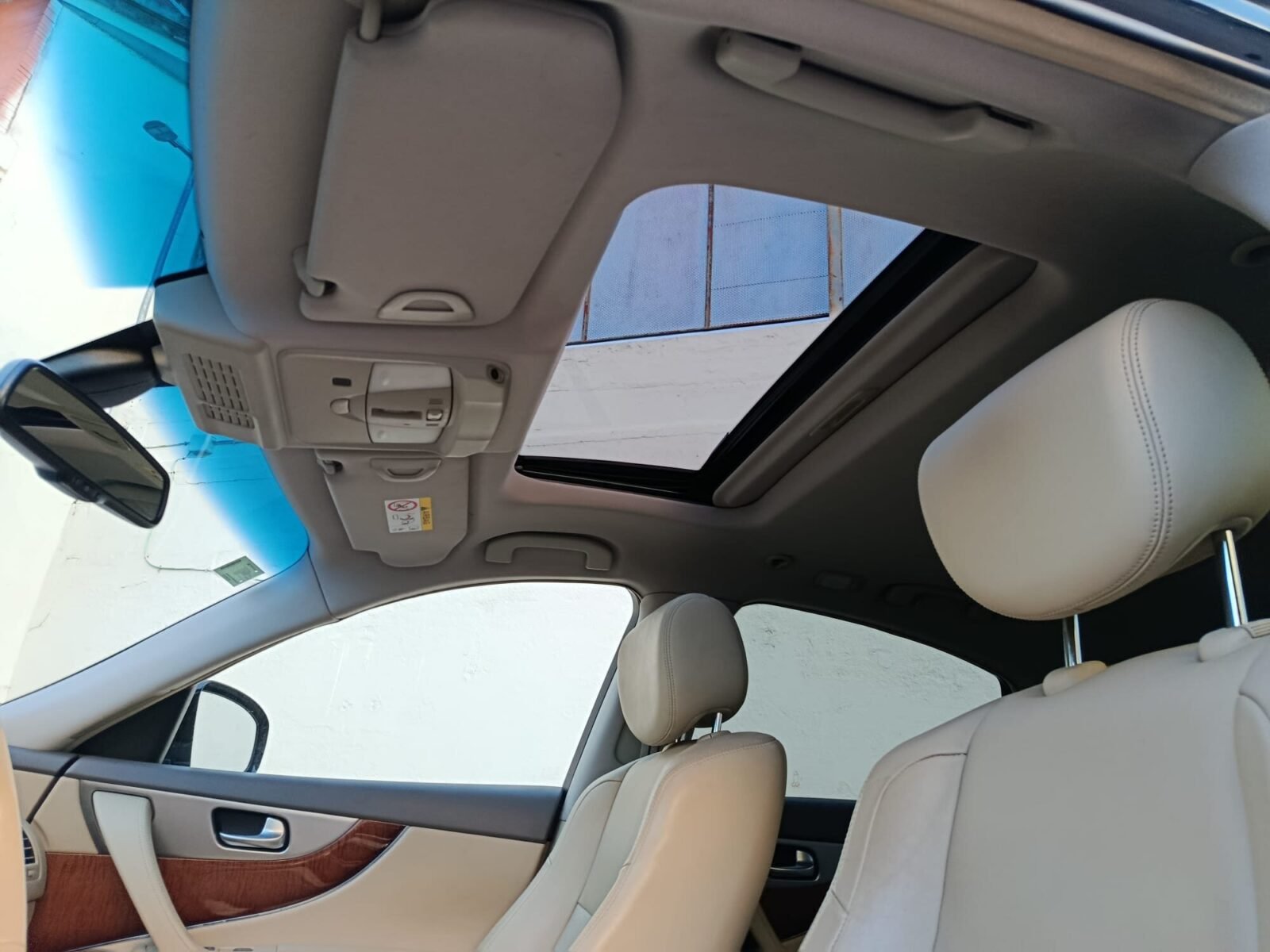 INFINITI QX70 PREMIUM