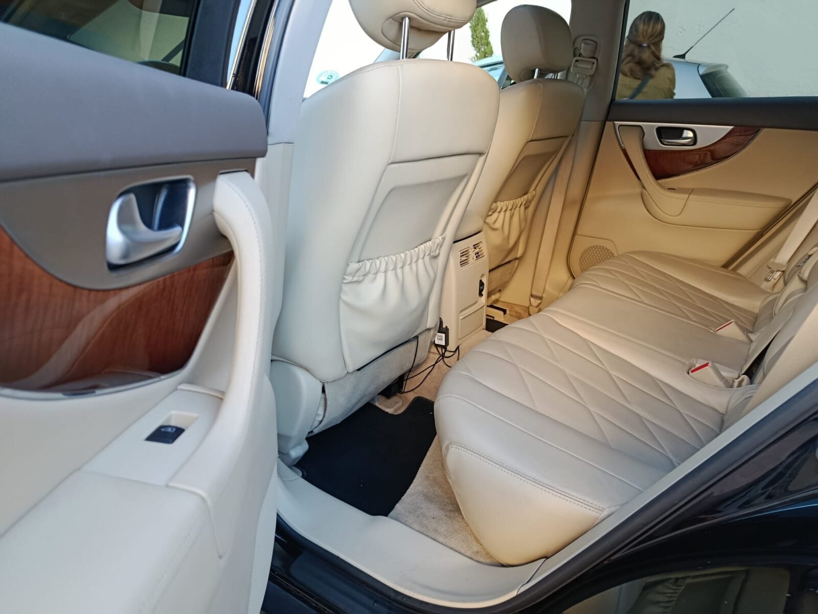 INFINITI QX70 PREMIUM