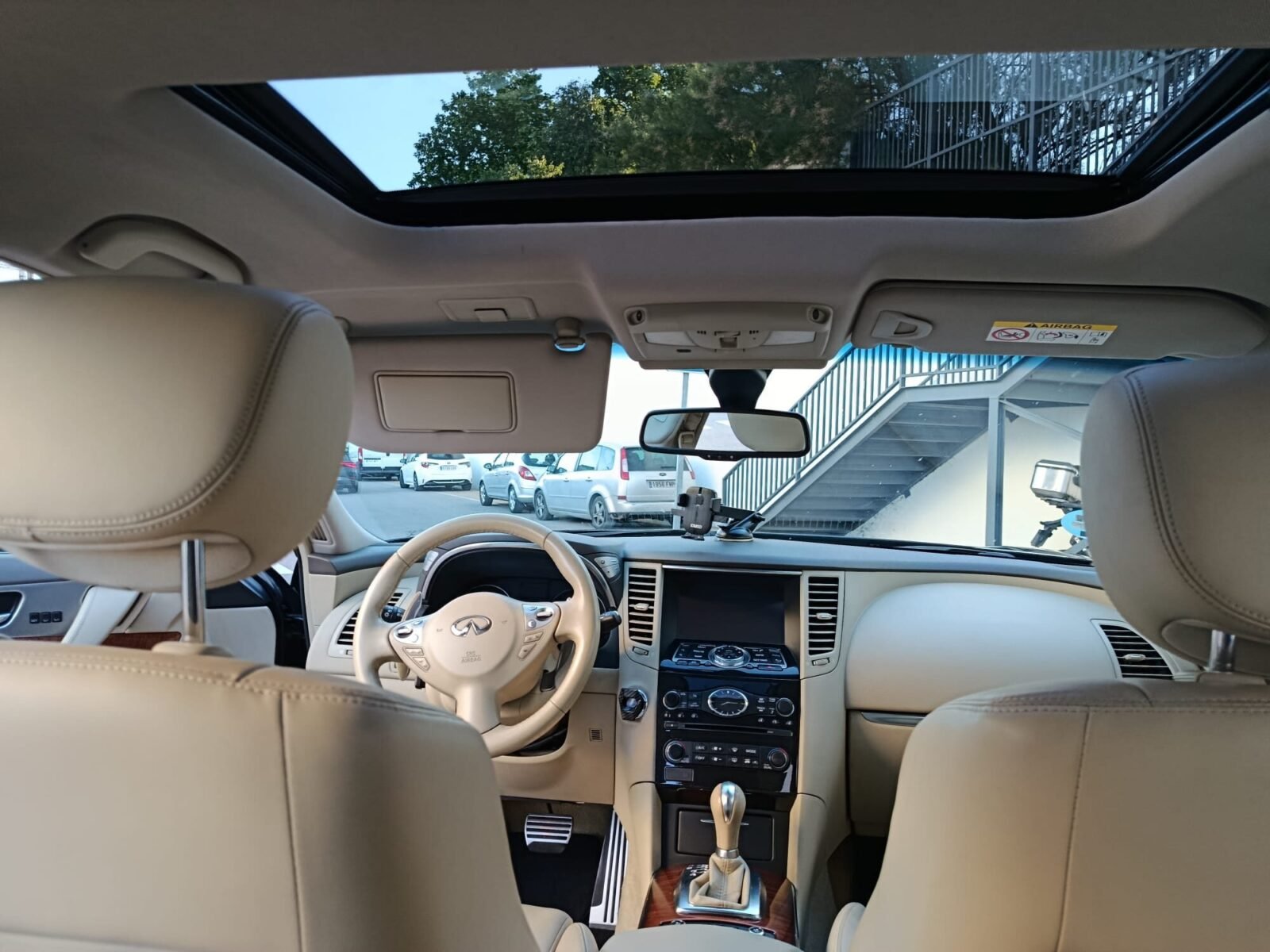 INFINITI QX70 PREMIUM