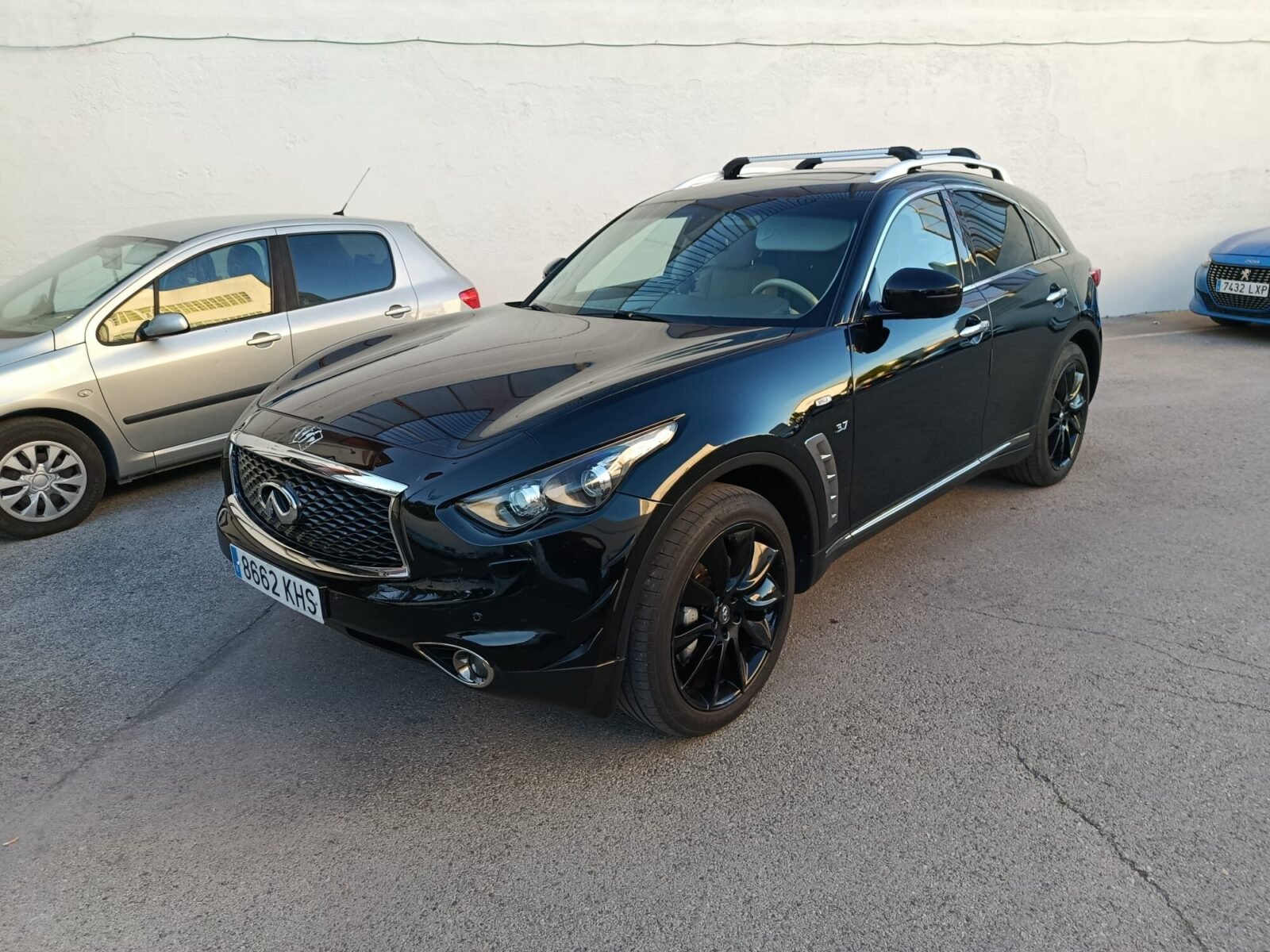 INFINITI QX70 PREMIUM