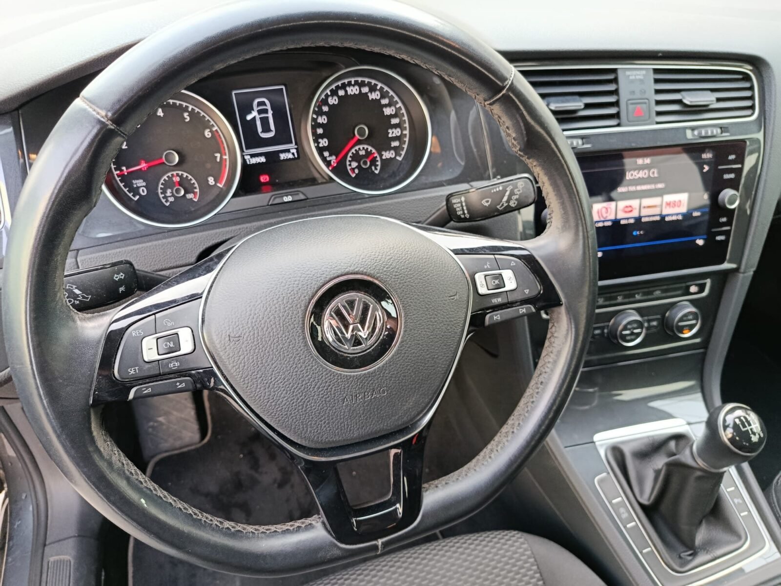 VOLKSWAGEN GOLF Last Edition 