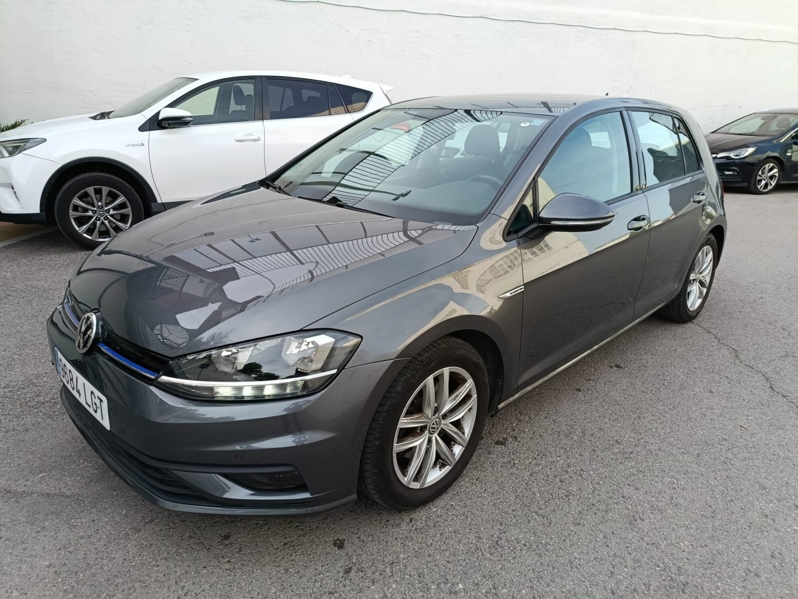 VOLKSWAGEN GOLF Last Edition 