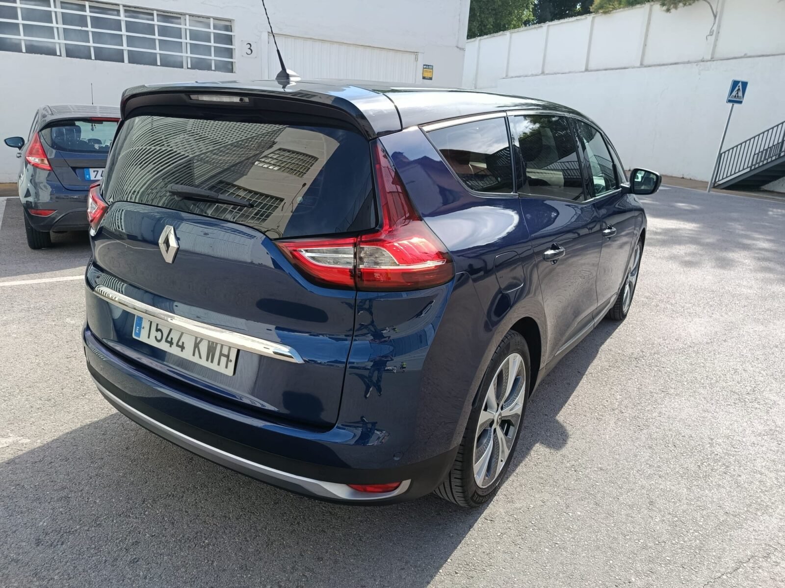 RENAULT GRAN SCENIC Zen 