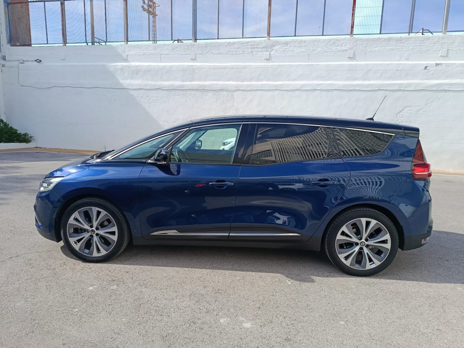 RENAULT GRAN SCENIC Zen 