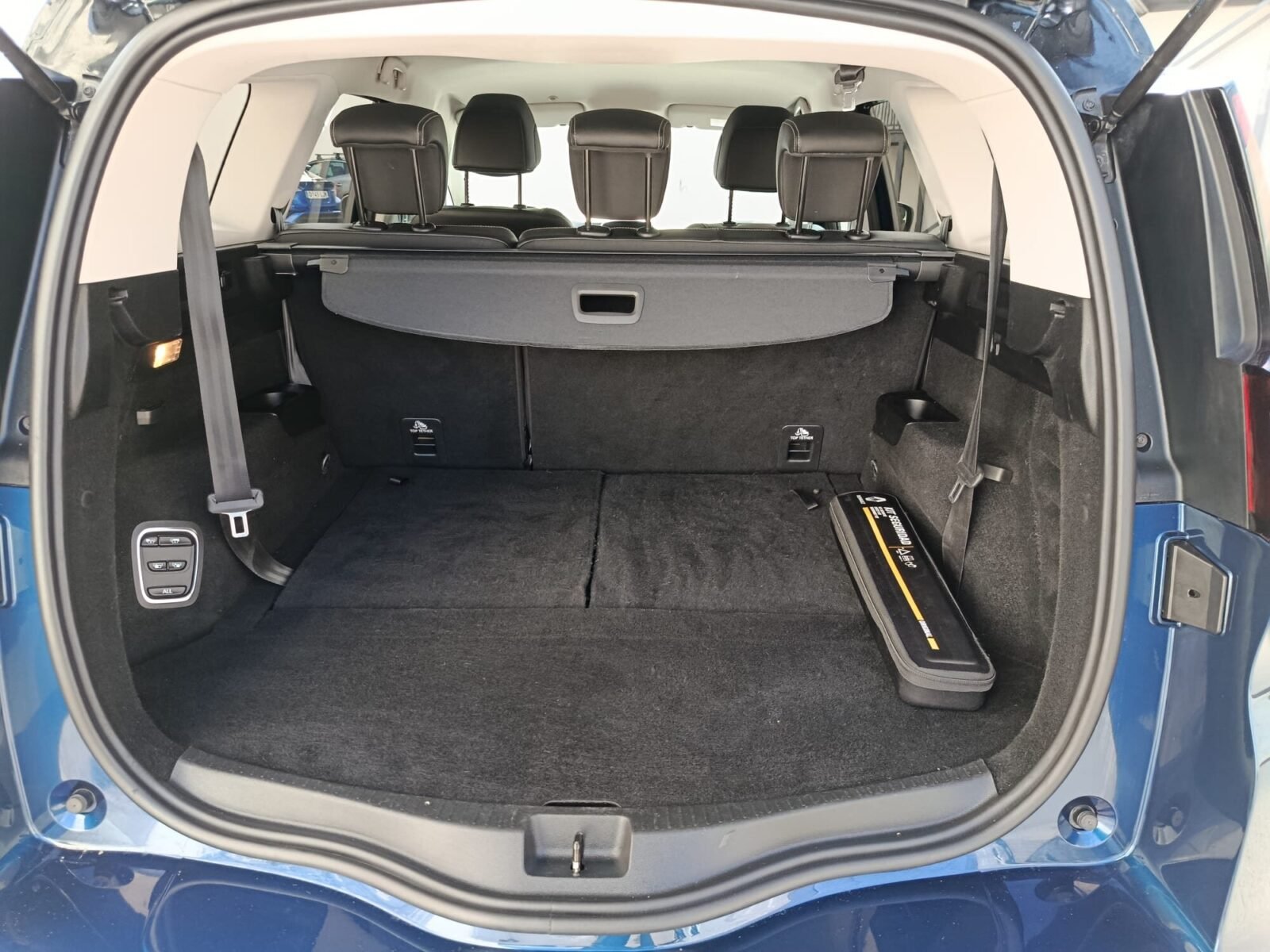 RENAULT GRAN SCENIC Zen 