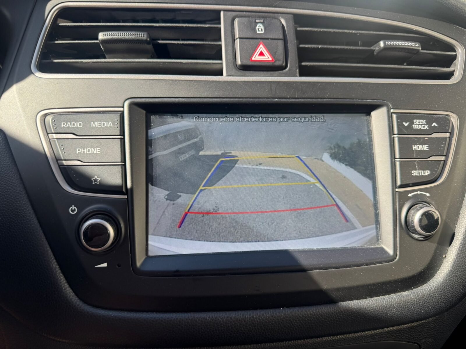 HYUNDAI I20 Essence