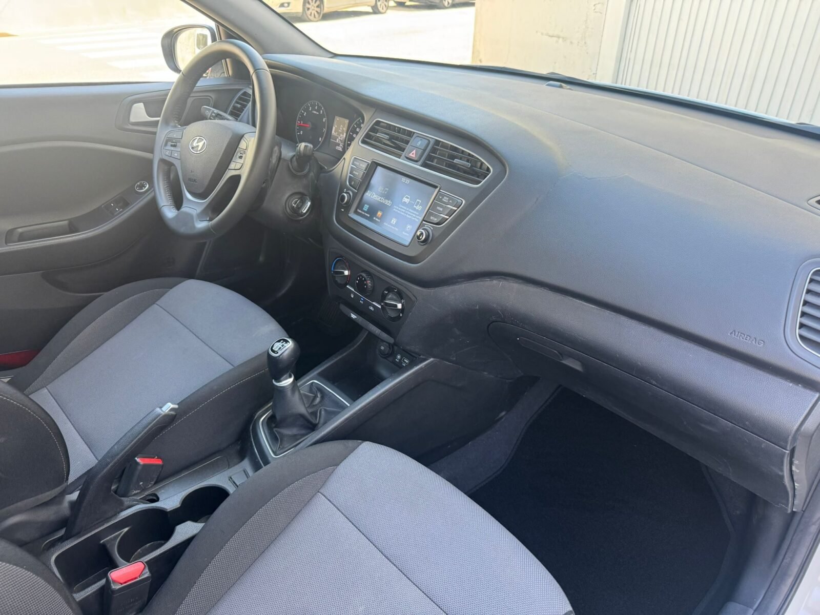 HYUNDAI I20 Essence