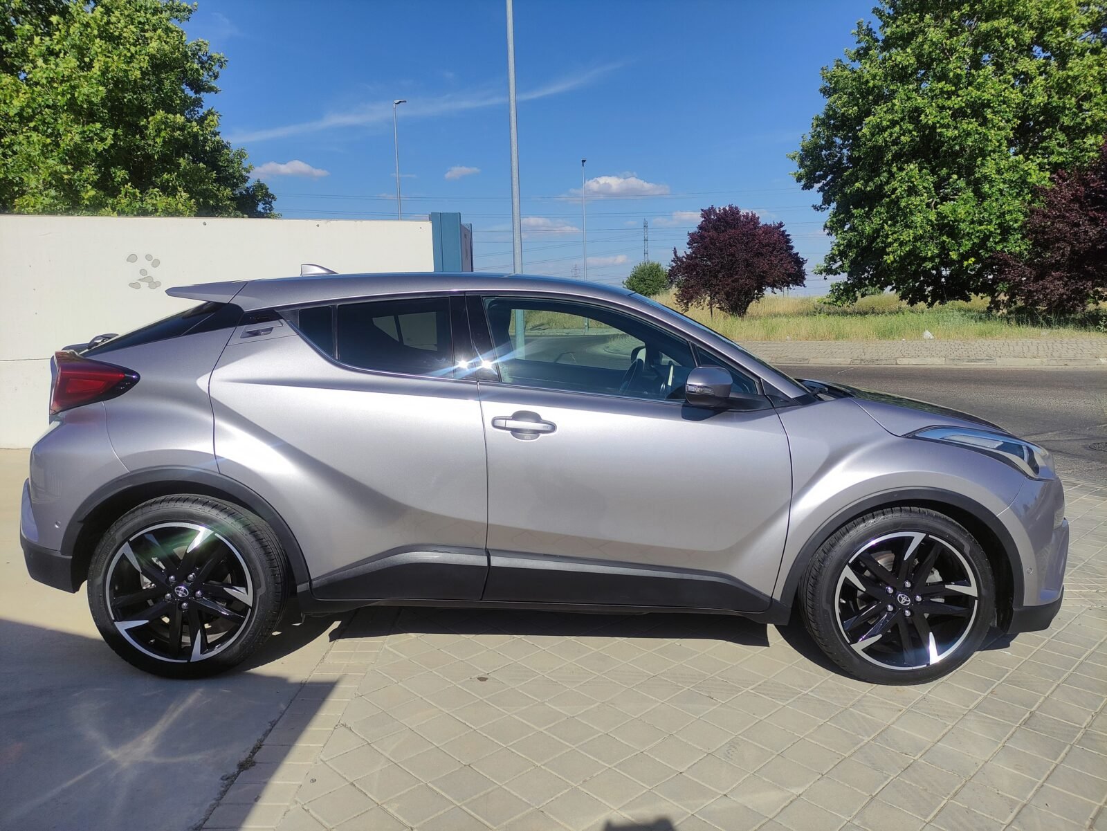TOYOTA C-HR Advance