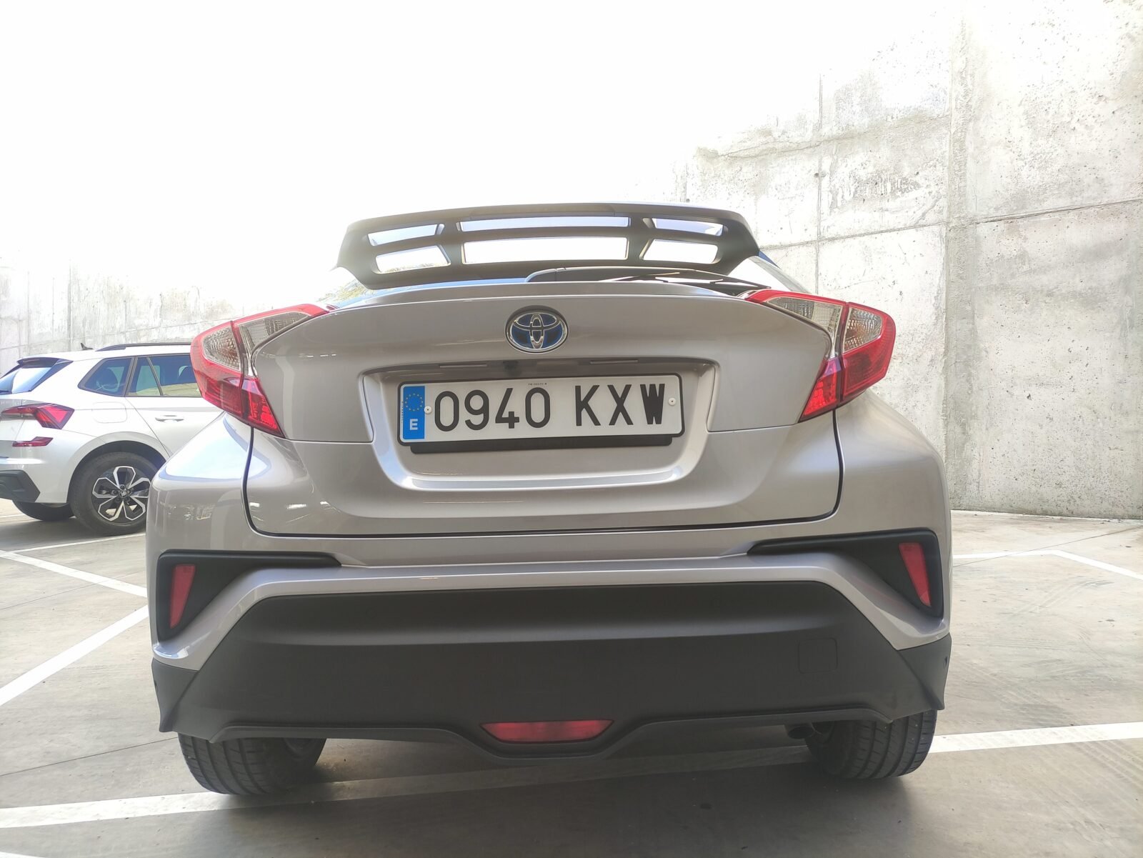 TOYOTA C-HR Advance