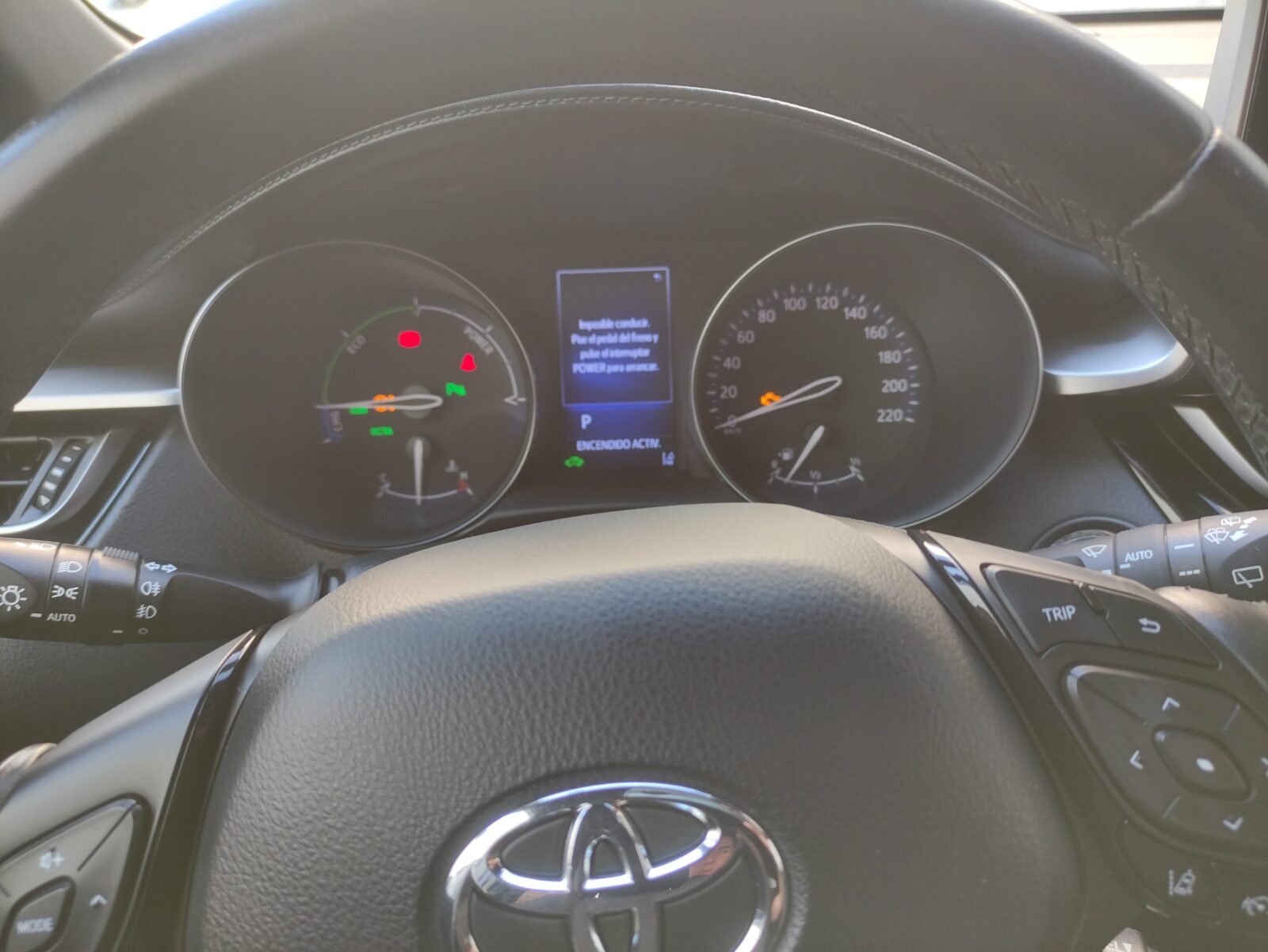 TOYOTA C-HR Advance