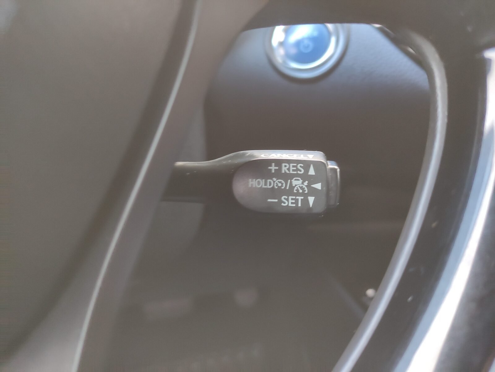 TOYOTA C-HR Advance