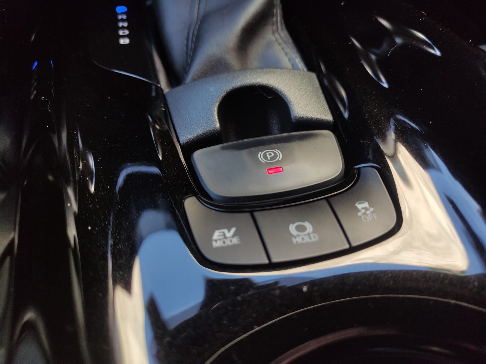 TOYOTA C-HR Advance