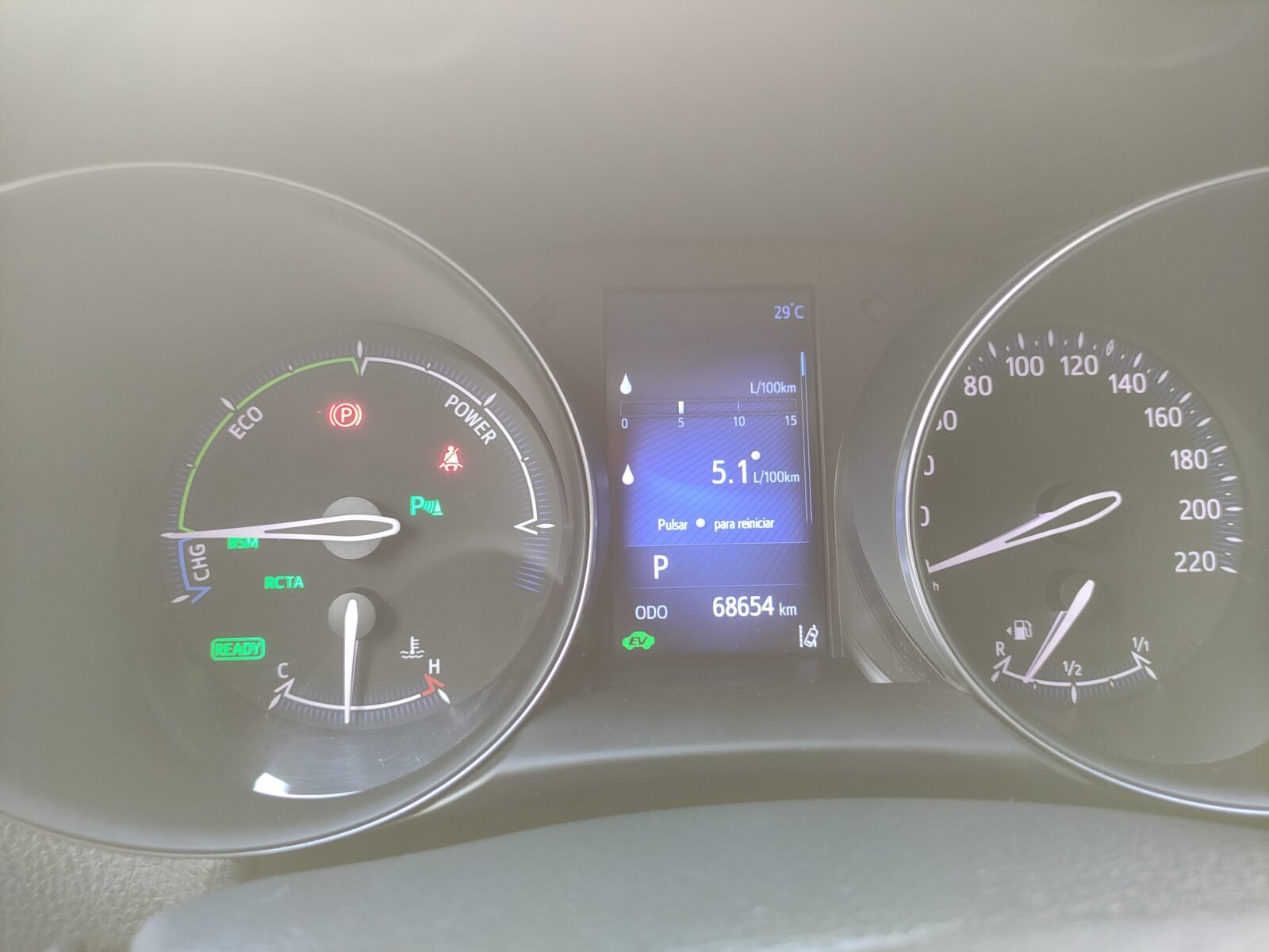 TOYOTA C-HR Advance