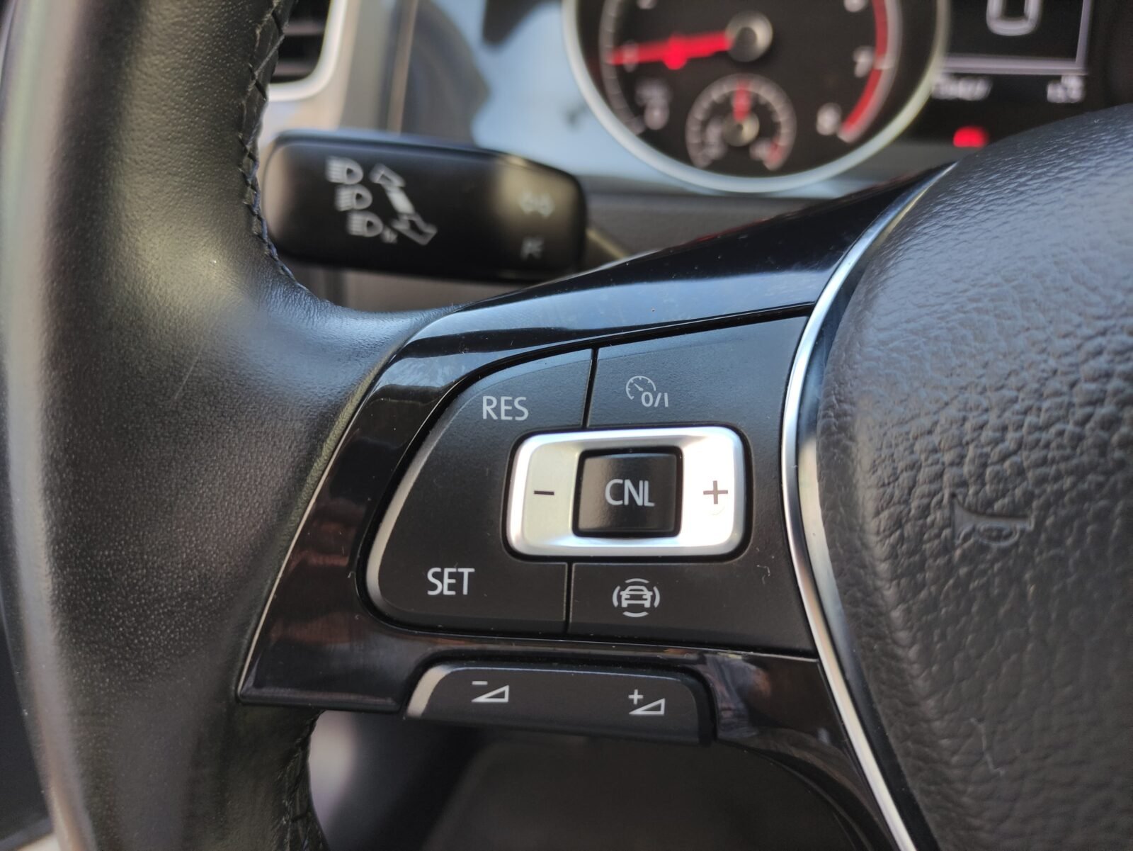 VOLKSWAGEN GOLF Last Edition 