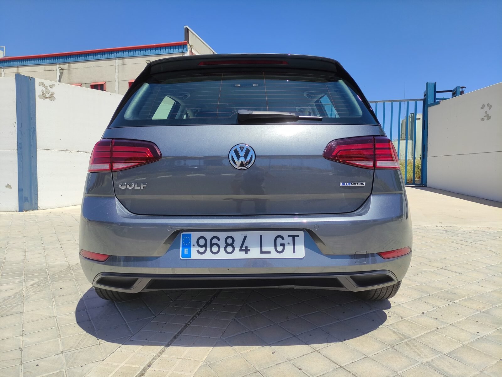 VOLKSWAGEN GOLF Last Edition 