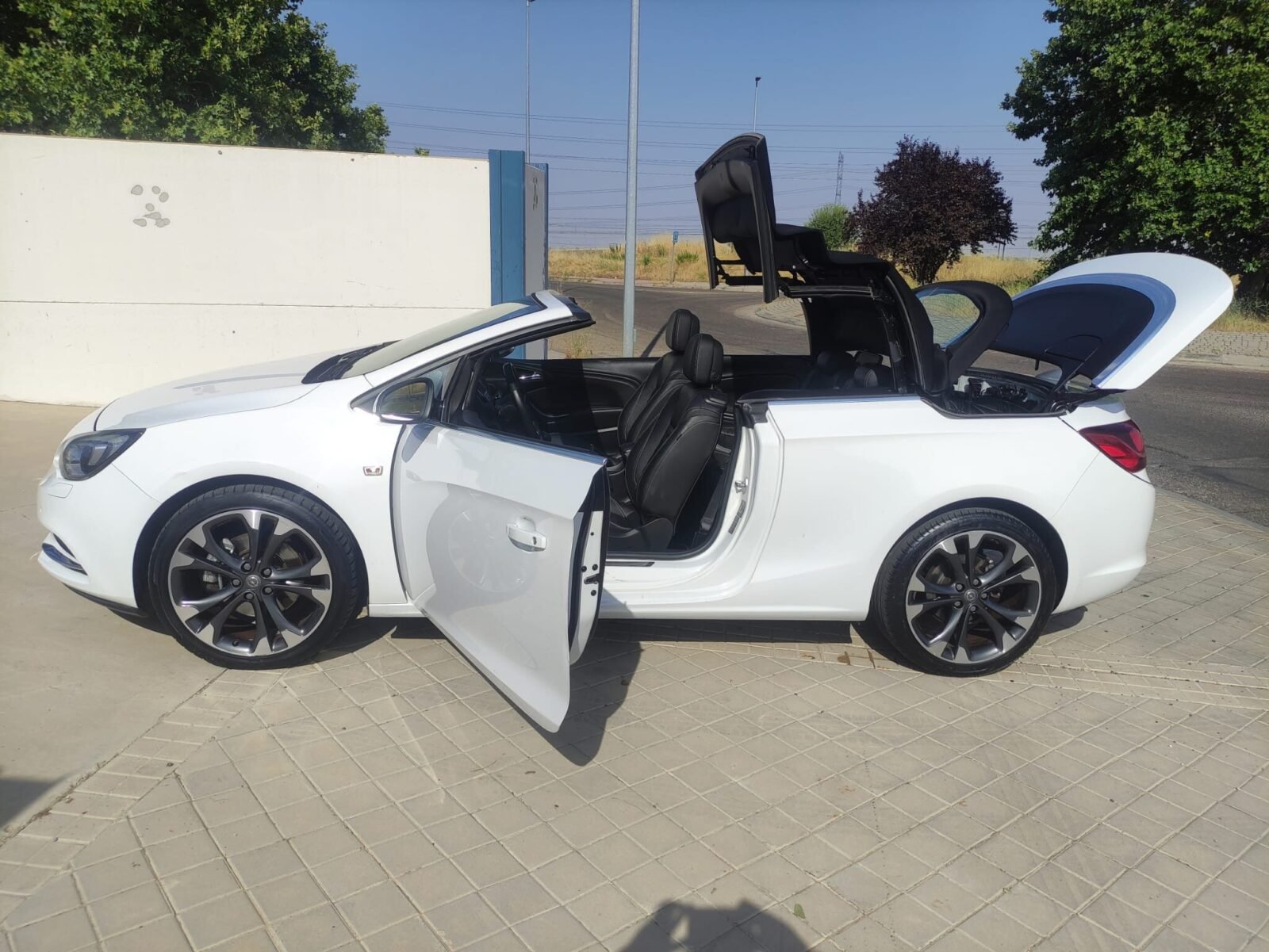 OPEL Cascada Cabrio 1.6 T SS Ecellence 