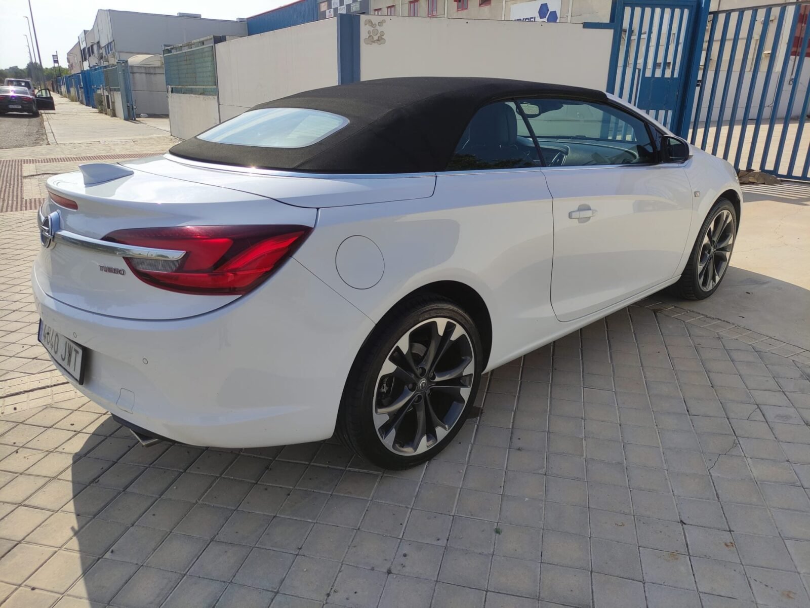 OPEL Cascada Cabrio 1.6 T SS Ecellence 