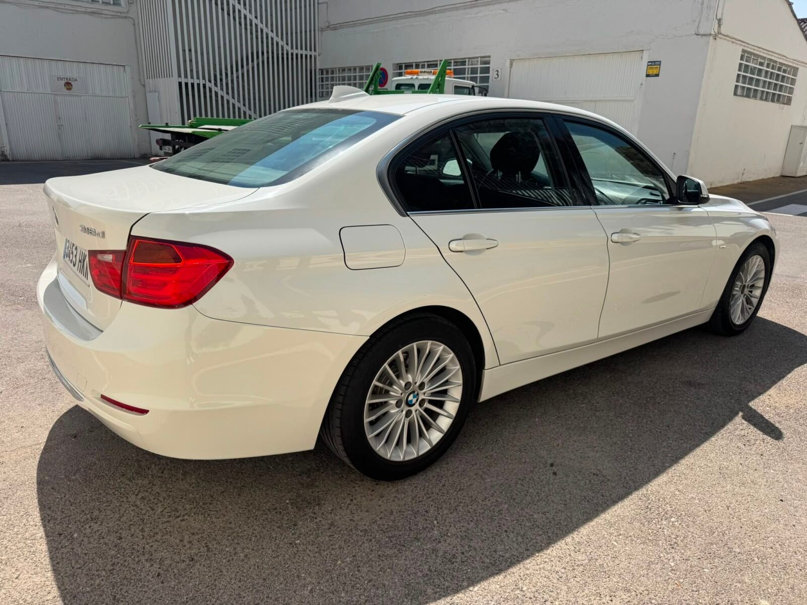 BMW Serie 3 318d luxury