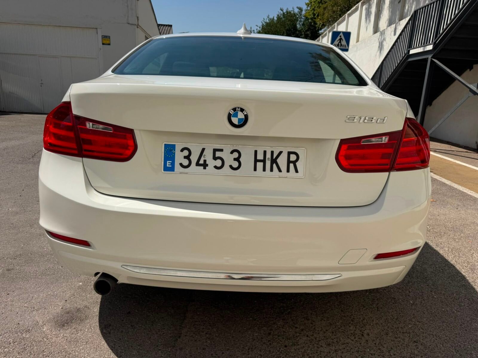 BMW Serie 3 318d luxury