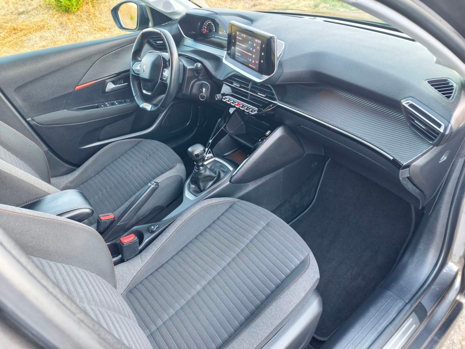 PEUGEOT BlueHDI GT Line