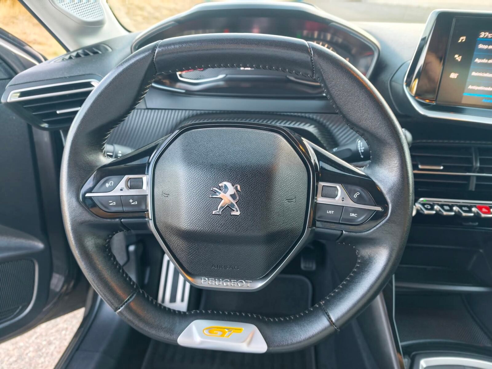 PEUGEOT BlueHDI GT Line